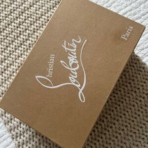 Christian Louboutin Pointed Toe Pump Size 6